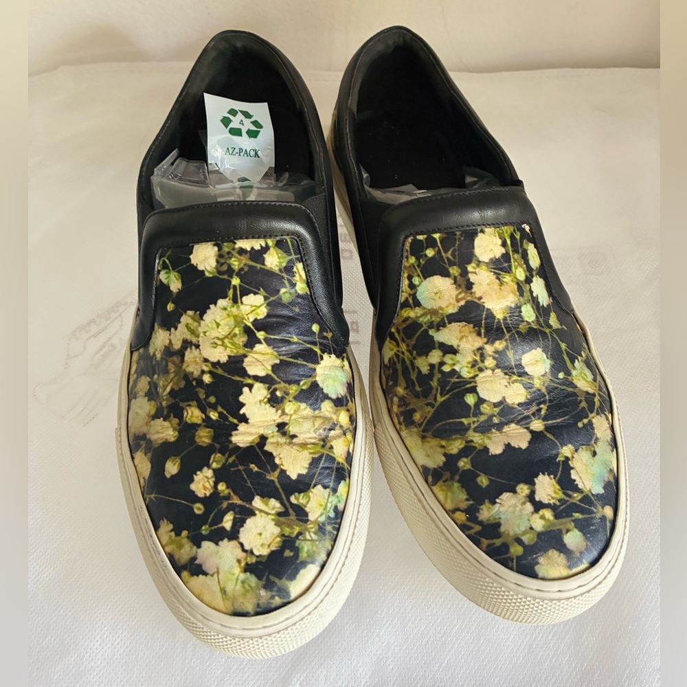 Givenchy 37 Floral Leather Slip-On Sneakers